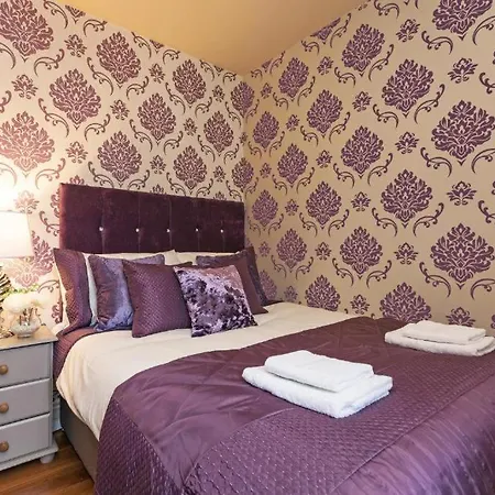Διαμέρισμα Town Square Townhouse - Location In *